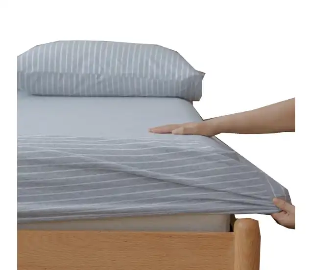 Flat Sheets vs Fitted Sheets – What's the Difference?