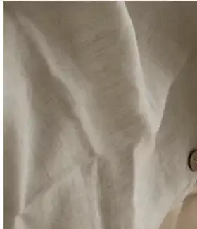 What is a linen duvet cover set？